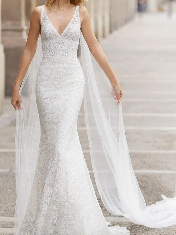 Lace Wedding Dress With Train Mermaid Sleeveless Lace Tulle V-Neck Bridal Gowns Beautiful Lace Gown