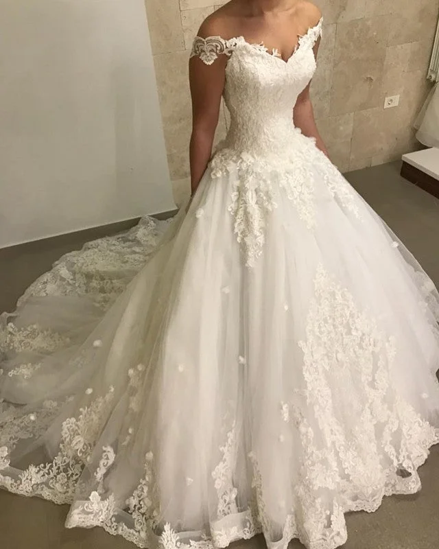 Tulle Ball Gown Off Shoulder Wedding Dresses Lace Embroidery Silk Wedding Gown