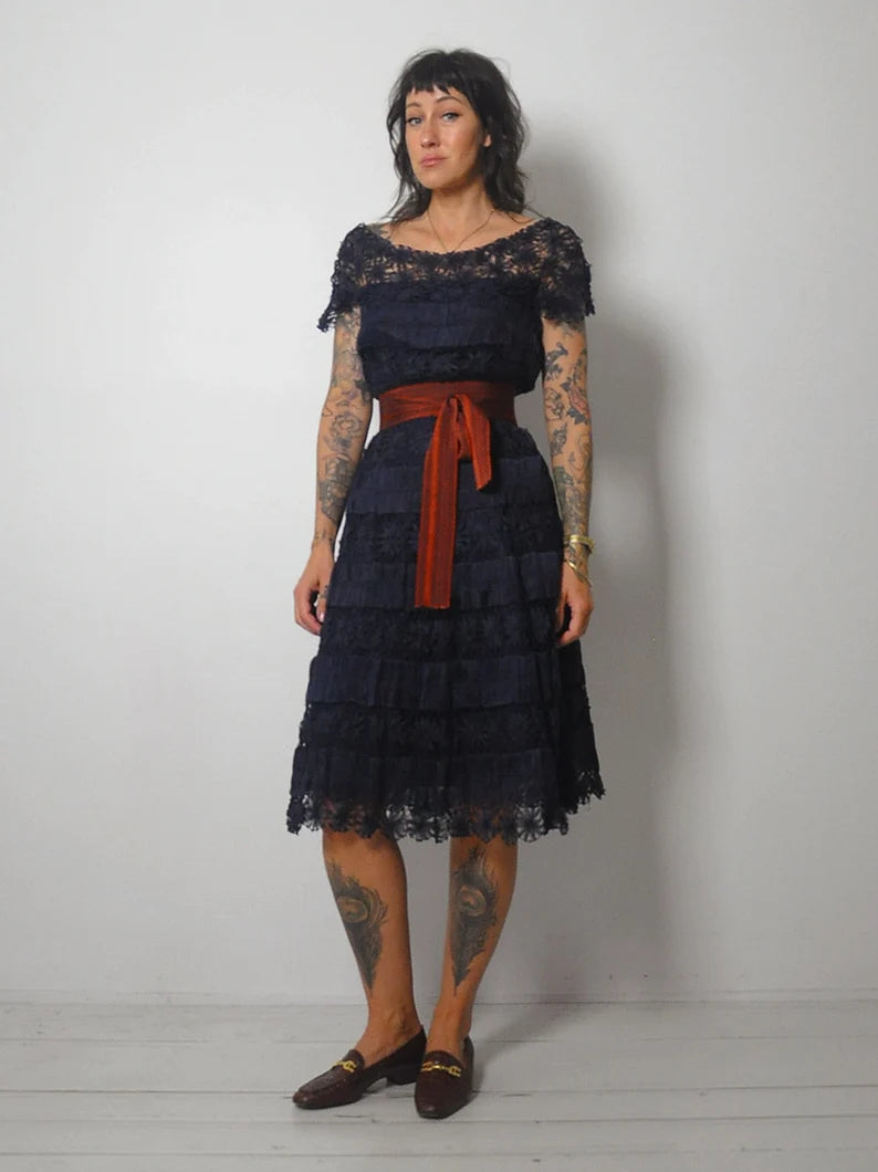 1950's Hand Loomed Net Dress Embroidered unclassified dresses