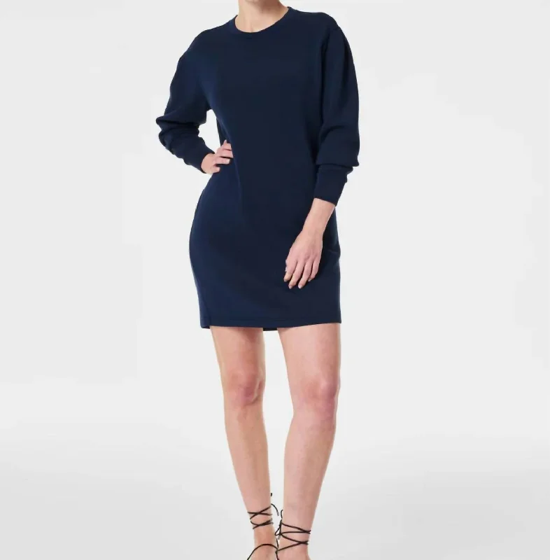 Airessentials Crew Neck Dress In Timeless Navy Ruched unclassified dresses